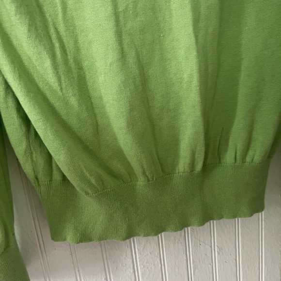 Banana Republic Bright Green Scoop Neck Sweater - Picture 9 of 10